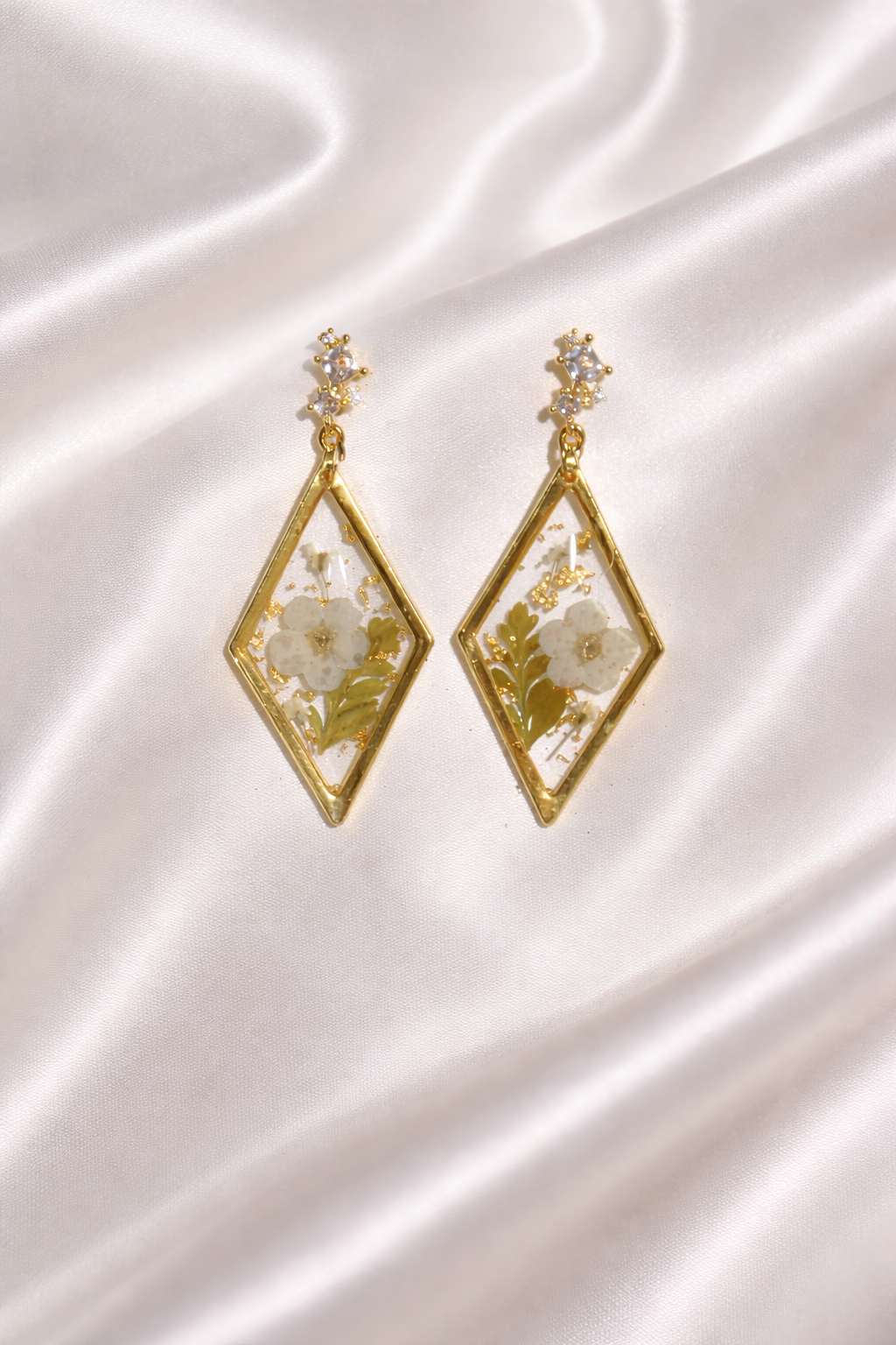 Floral Verity - Preciosa Jewelry Co.