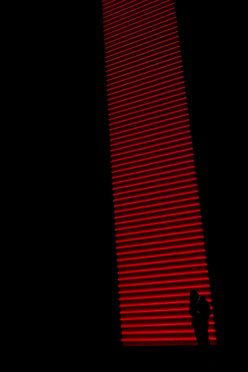 Red Wait 1