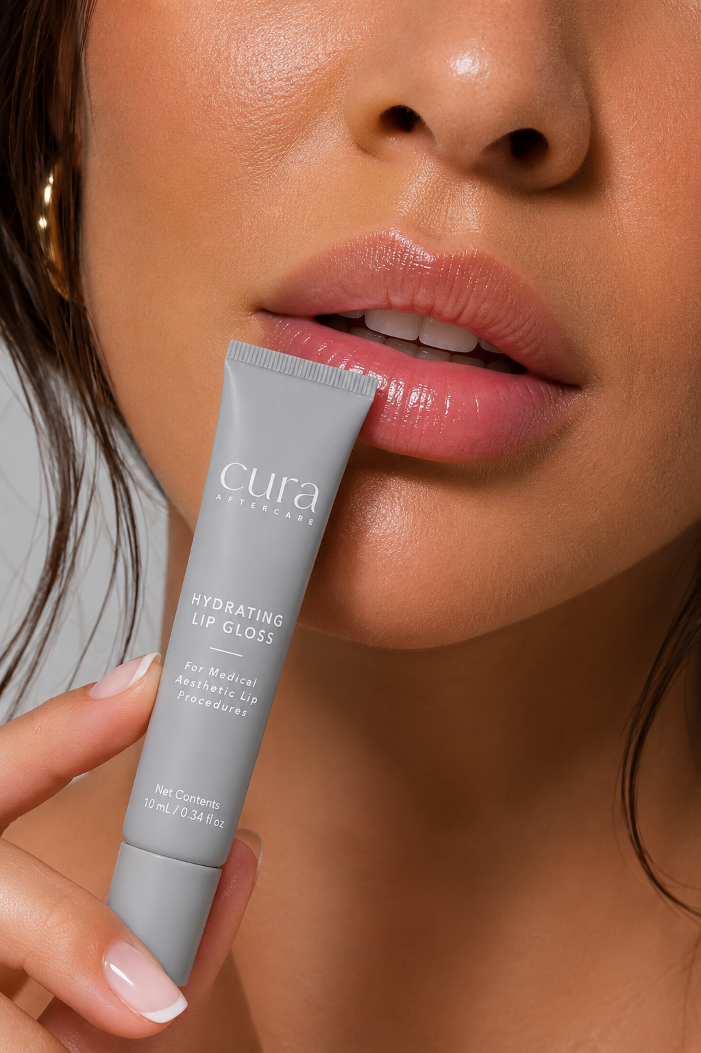 Cura Aftercare Gloss Lip Application